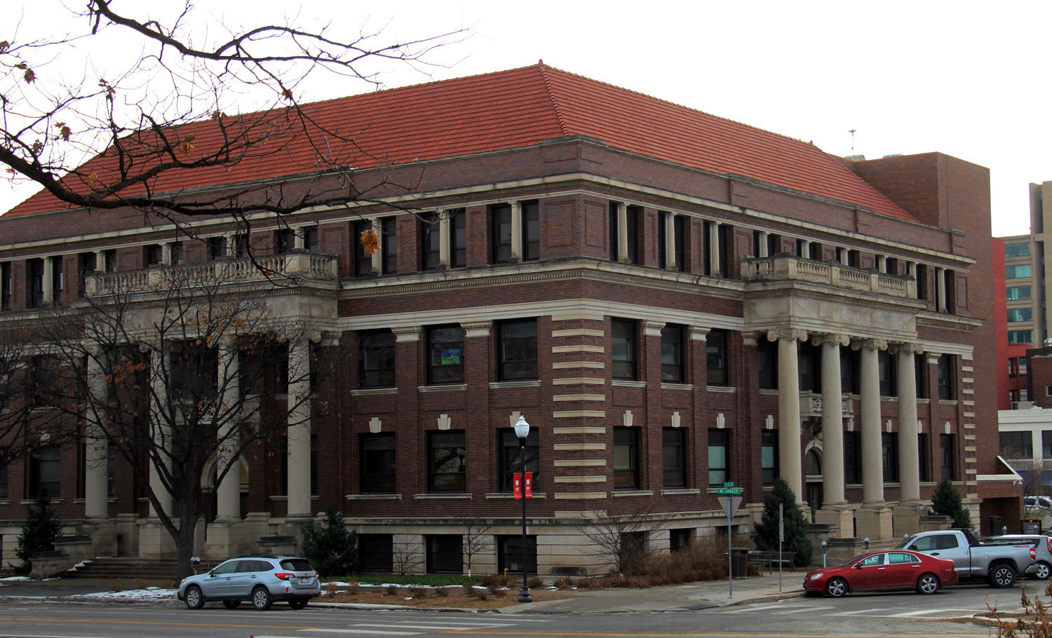 UNL Temple Building
